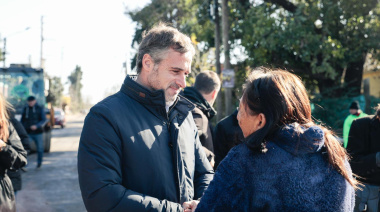 Achával recorrió las nuevas obras de asfaltos en Agustoni