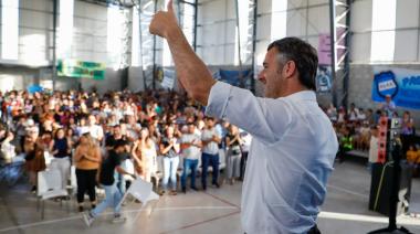 Achával inauguró el octavo Club Municipal: Astolfi-Manzone