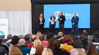 Achával acompañó a los nuevos jubilados de Pilar: "Reconocemos su derecho y años de trabajo”