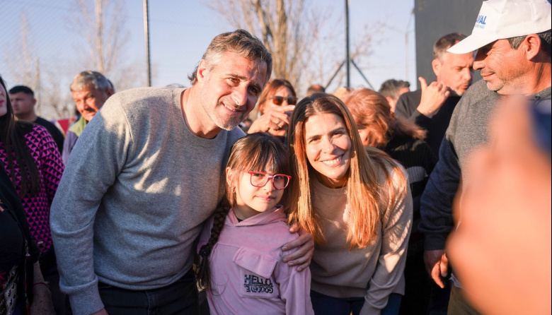 La nueva Plaza de Peruzzotti abre sus puertas para transformar el barrio y reunir a las familias
