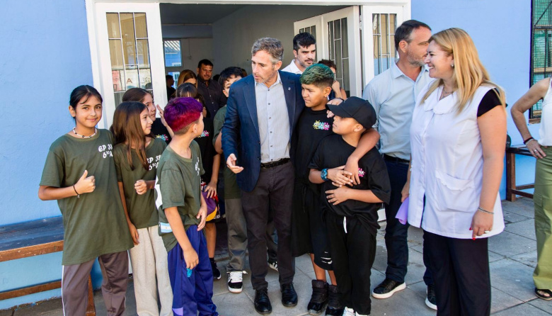 Miles de estudiantes volvieron a las aulas en Pilar con escuelas renovadas