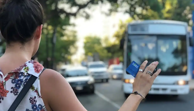 Los colectivos del AMBA podrían volver a recortar frecuencias