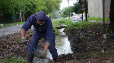El Municipio continúa con los operativos de desobstrucción ante las intensas lluvias