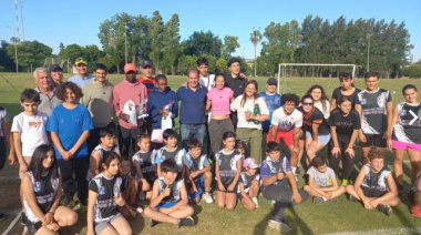 Emotiva e histórica visita de atletas de Kenia a Pilar