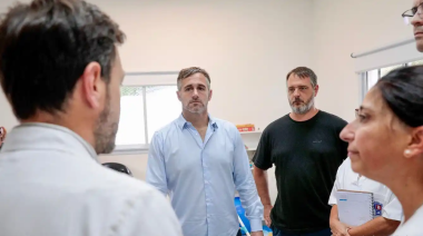 Achával recorrió un centro de salud de Del Viso tras obras de ampliación