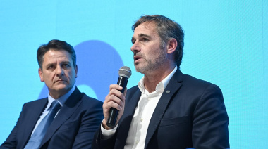 El rol de la inteligencia artificial en los municipios, eje del debate con Achával en la Feria del Libro