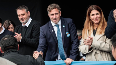 Pilar celebró el Día de la Independencia con el tradicional desfile en Villa Astolfi