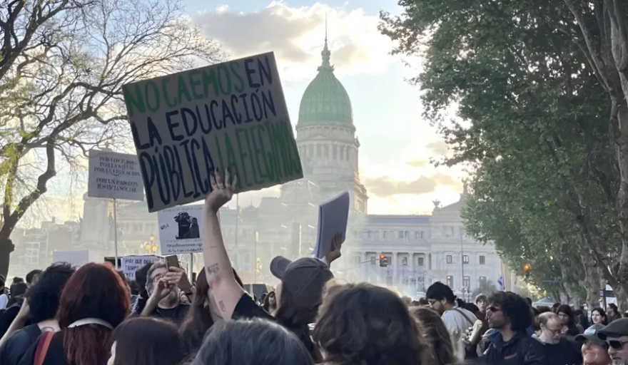Docentes universitarios comienzan una semana de paro y preparan otro reclamo
